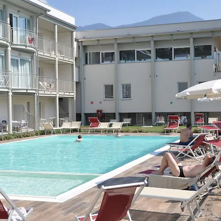 Hotel Vischi 3*