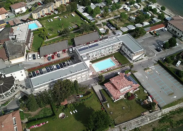 Hotel Vischi 3*