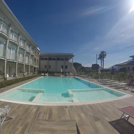 Vischi Hotel 3*